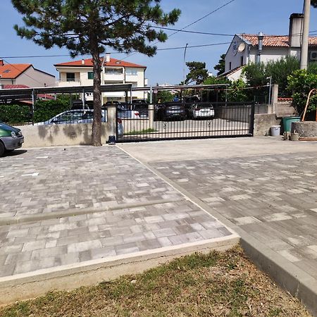 Apartments Krstulja บัชกา ภายนอก รูปภาพ